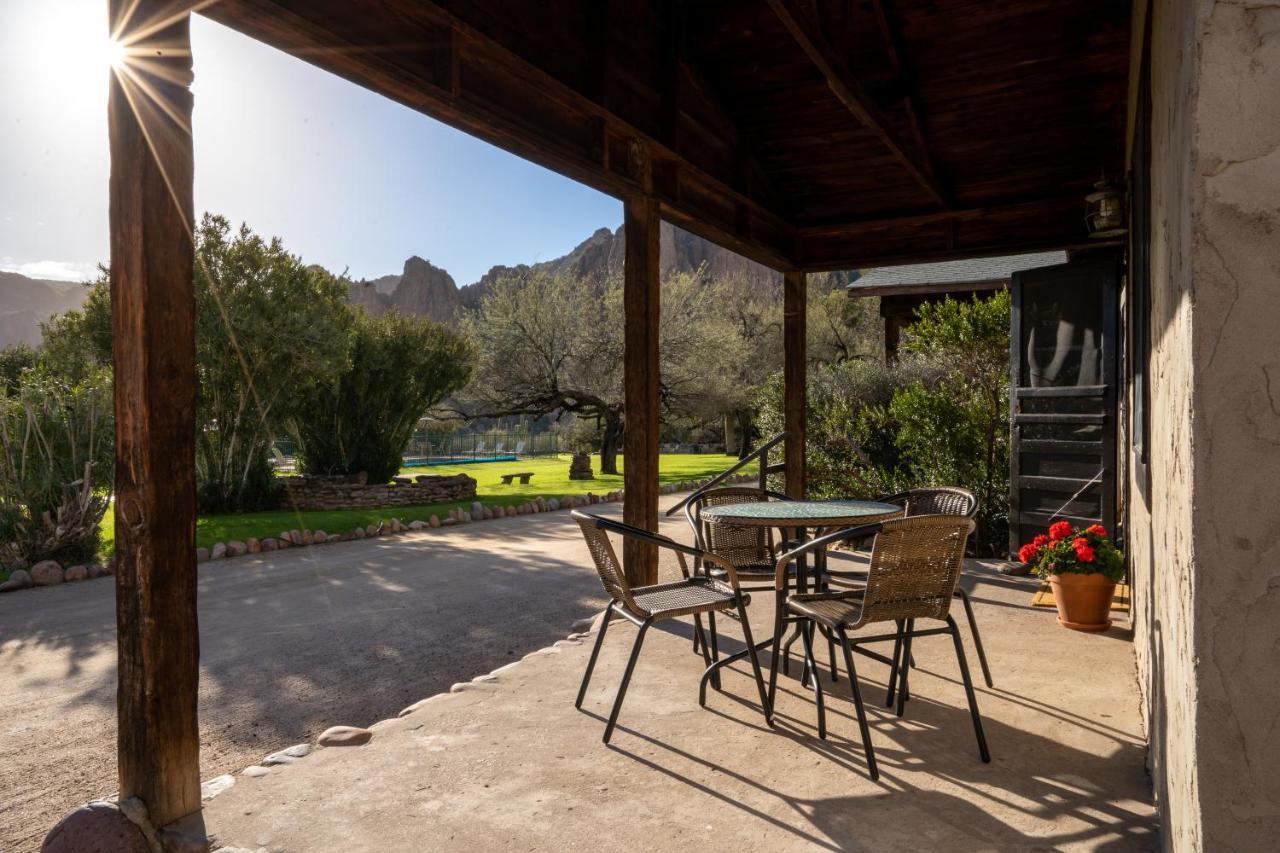 Saguaro Lake Ranch ファウンテンヒルズ エクステリア 写真