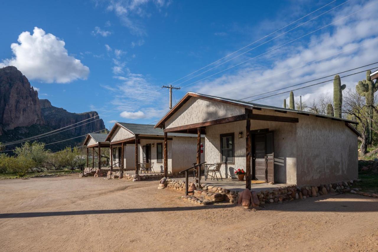 Saguaro Lake Ranch ファウンテンヒルズ エクステリア 写真