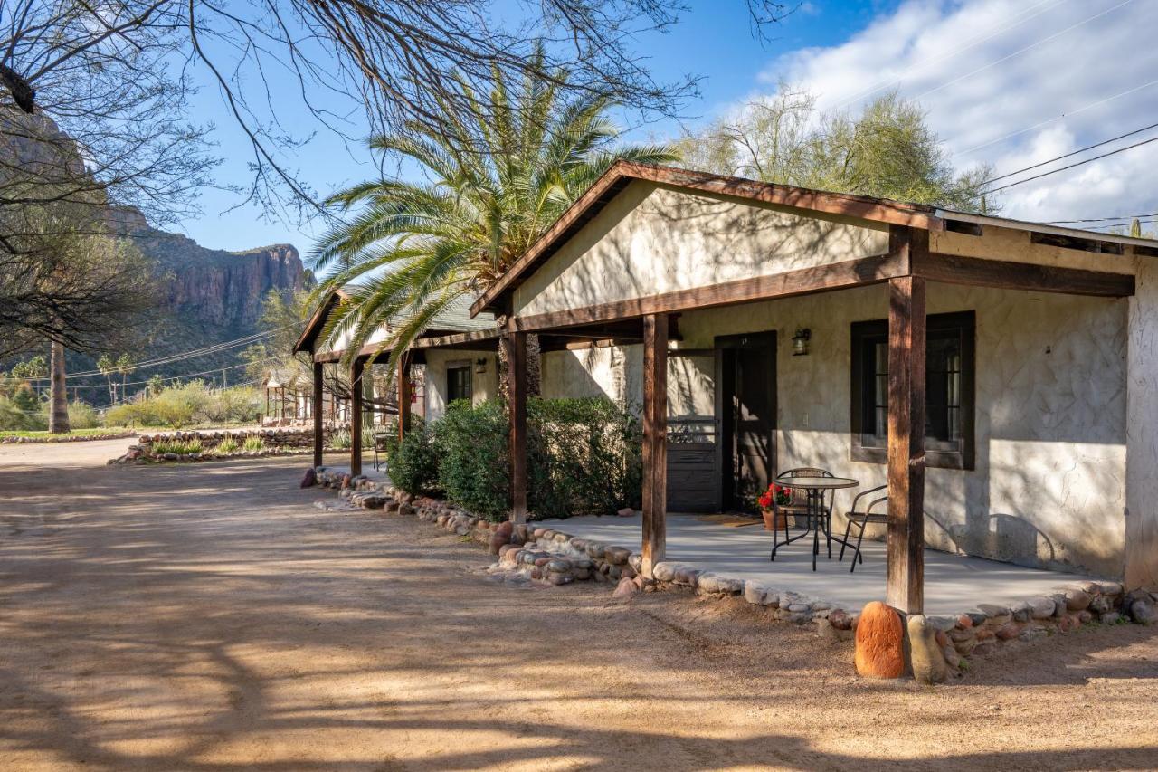 Saguaro Lake Ranch ファウンテンヒルズ エクステリア 写真