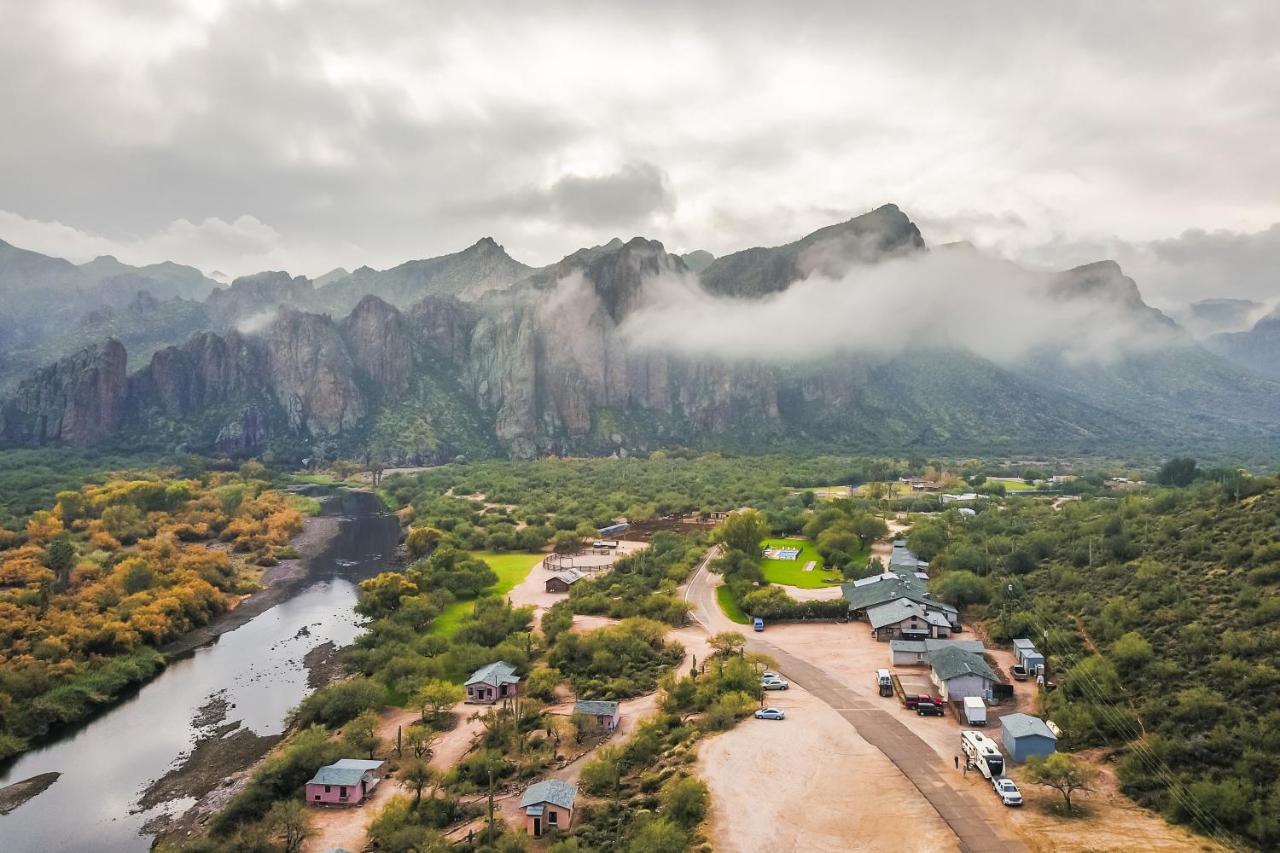 Saguaro Lake Ranch ファウンテンヒルズ エクステリア 写真